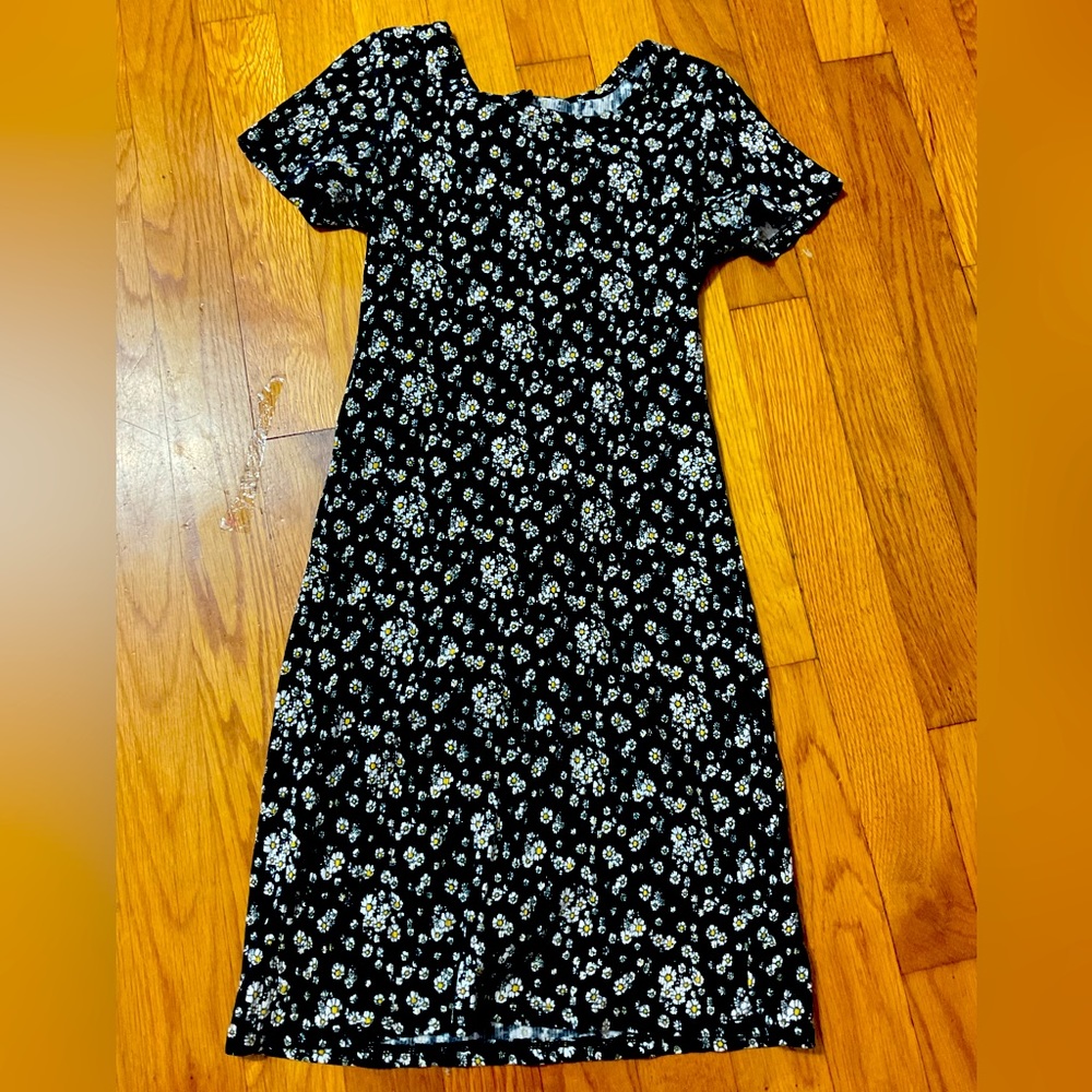 Kids dress, black , sunflower , body con  dress.